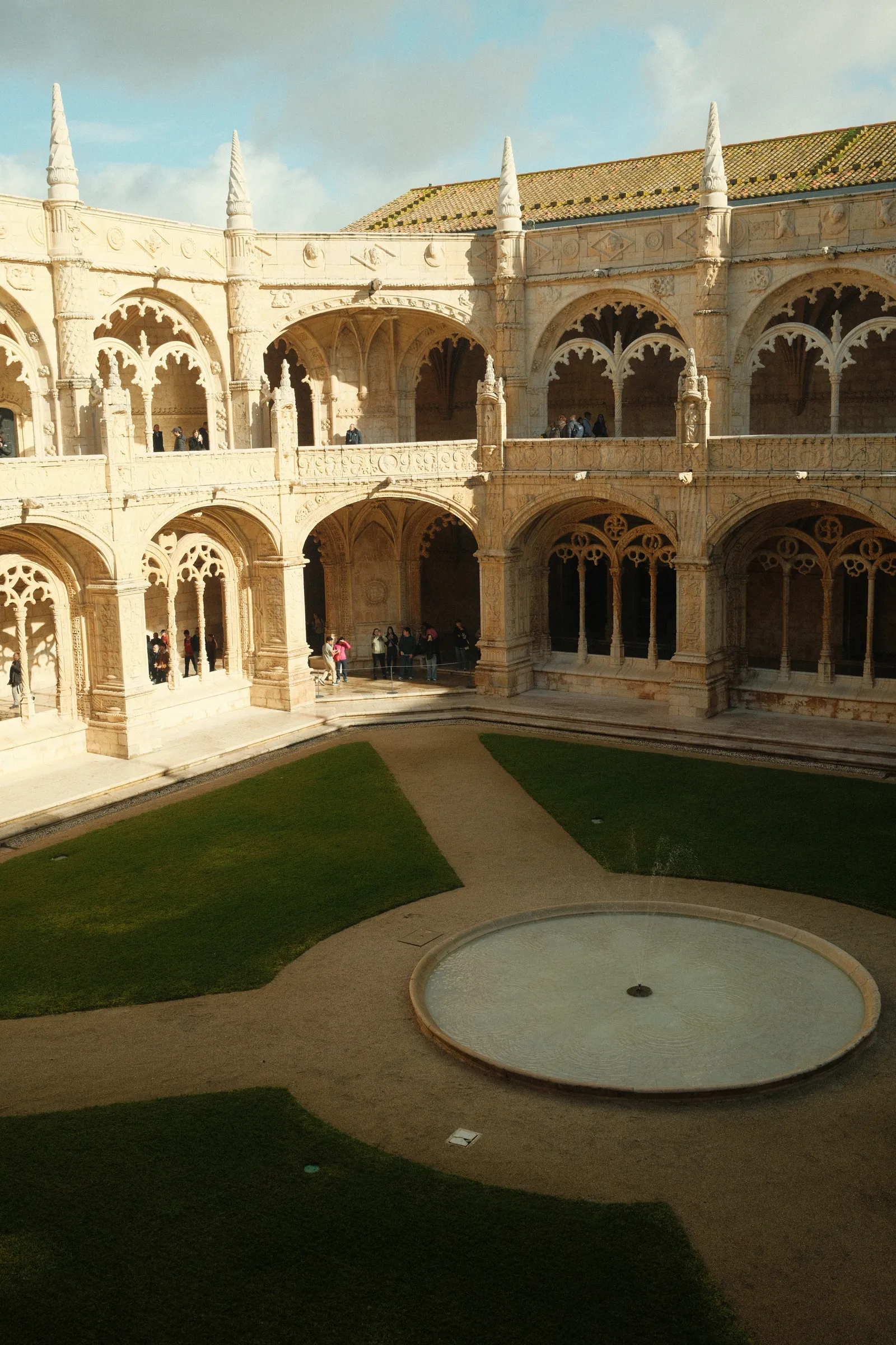 Lisbon photo 1
